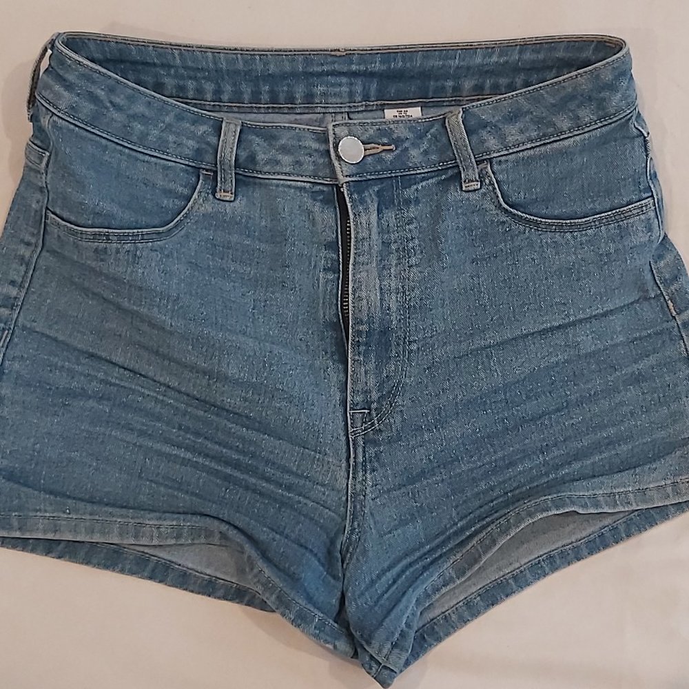 High waist shorts